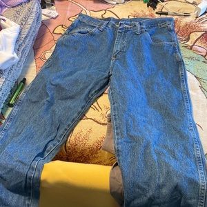 wrangler regular fit jeans